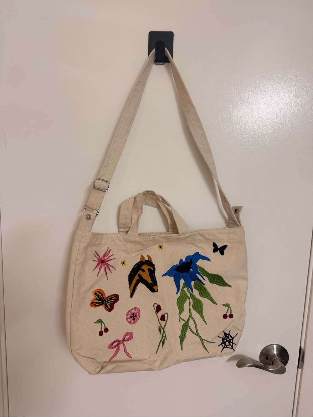 BAGGU x Jessica Williams Embroidered Horizontal Duck Bag